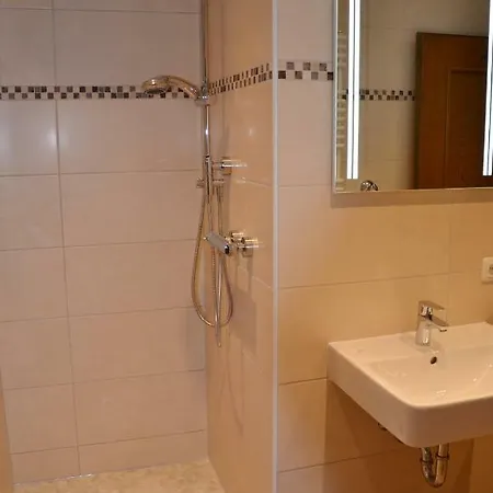 Hirscherl Апартаменты *