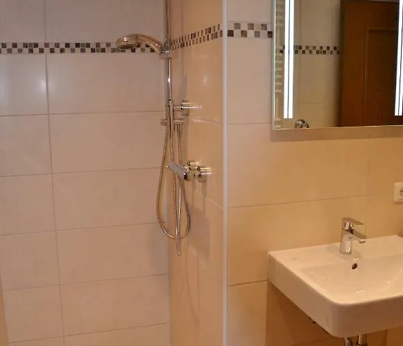 Hirscherl Daire *